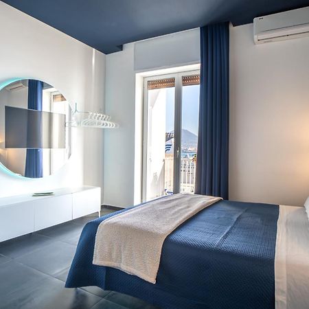 نابولي Skyhouse Beverello المظهر الخارجي الصورة