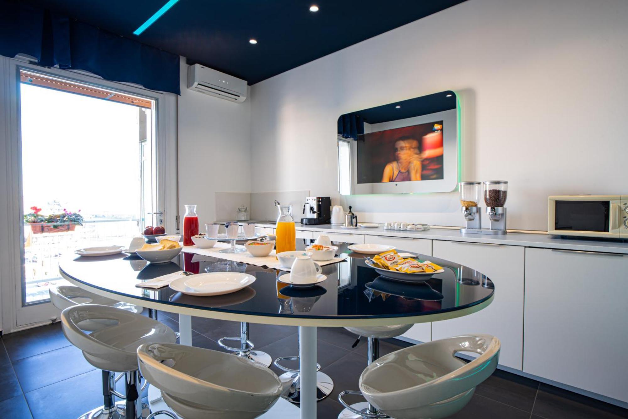 نابولي Skyhouse Beverello المظهر الخارجي الصورة